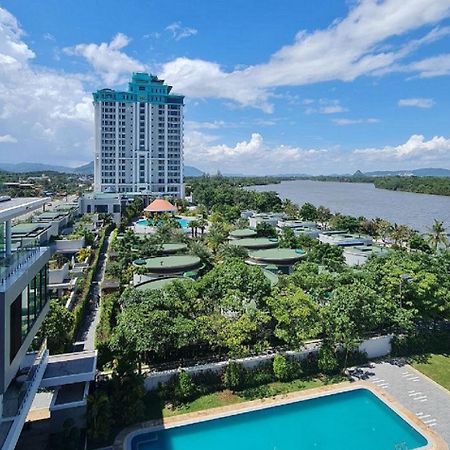Castle Bayview Resort & Spa Kampot Ngoại thất bức ảnh