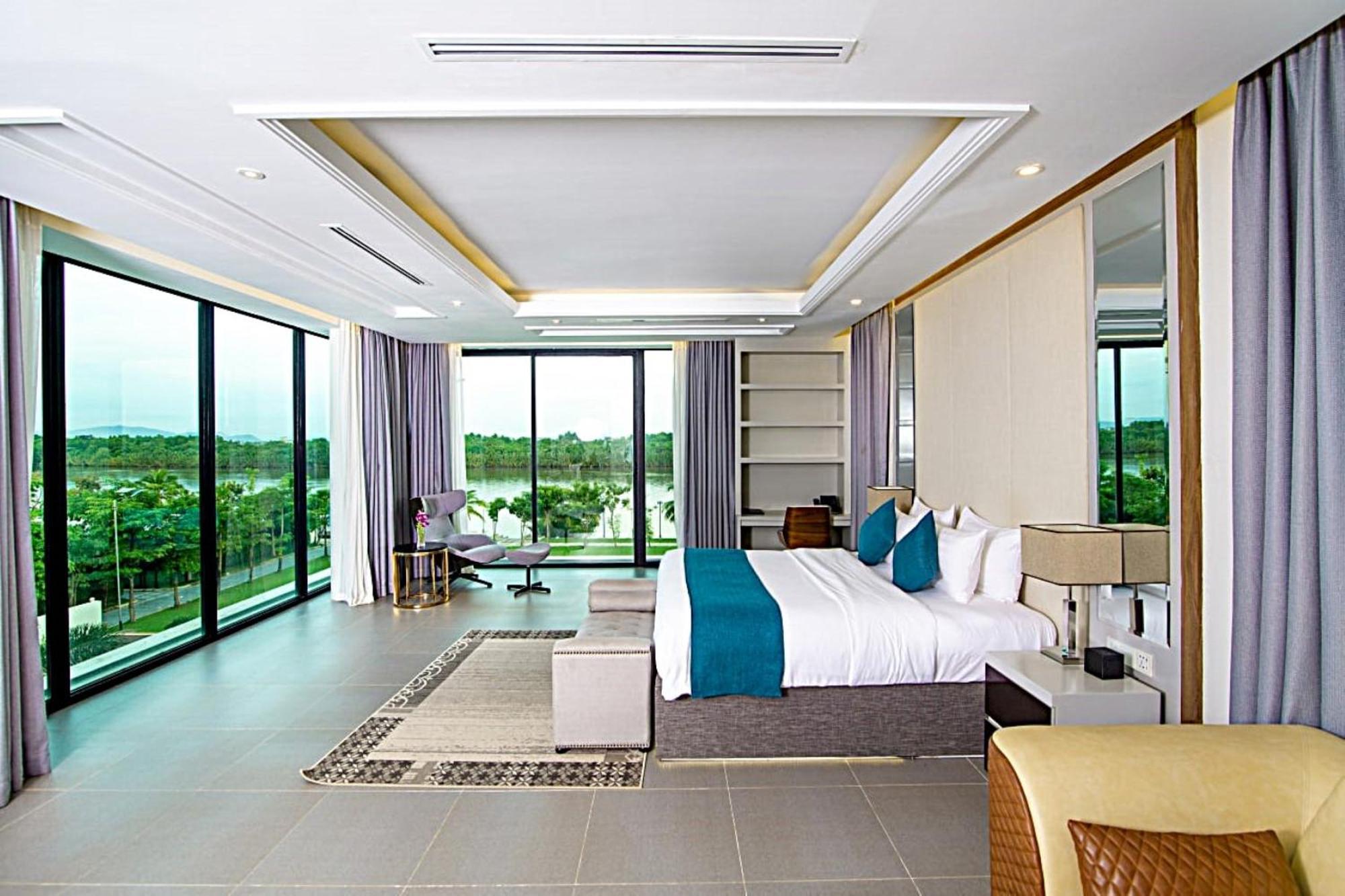 Castle Bayview Resort & Spa Kampot Ngoại thất bức ảnh